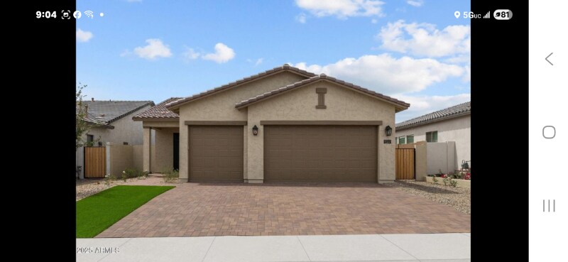 19321 W Luke Ave in Litchfield Park, AZ - Foto de edificio