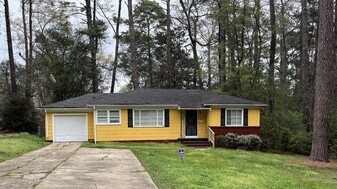 726 Alvaredo St in Jackson, MS - Building Photo