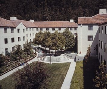 Redwood Gardens Apartments in Berkeley, CA - Building Photo