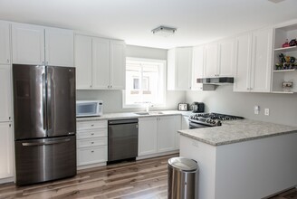 26 Spadina Av in Ottawa, ON - Building Photo - Building Photo