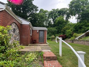 210 Linden Ave in Pittsburgh, PA - Building Photo - Building Photo