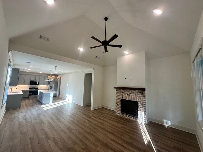 property at 402 Phillips Ave