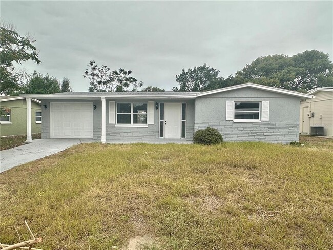 7409 Princeton Dr in Hudson, FL - Building Photo - Building Photo