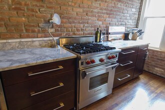 1870 Commonwealth Ave, Unit 12A in Boston, MA - Building Photo - Building Photo