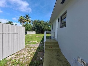 600 NW 5th Ave in Hallandale Beach, FL - Building Photo - Building Photo