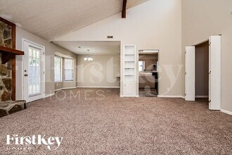 765 Fieldstone Dr in Jonesboro, GA - Building Photo - Building Photo