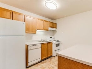 Ridgeview Terrace in Portland, OR - Foto de edificio - Interior Photo