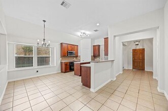 2804 Barco in Grand Prairie, TX - Building Photo - Building Photo