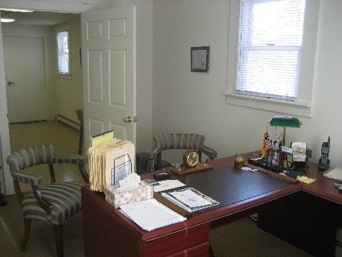 354 S Main St