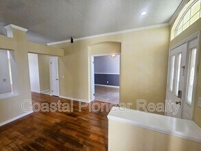 9708 Dunscroft Ln in Tampa, FL - Building Photo - Building Photo