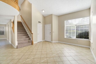 6733 N Warren Ave in Fresno, CA - Building Photo - Building Photo