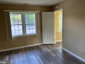 22 Tanglewood Dr in Reading, PA - Building Photo - Building Photo