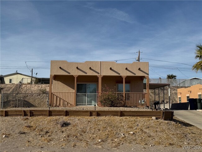 1691 Sierra Vista Dr in Bullhead City, AZ - Building Photo - Building Photo