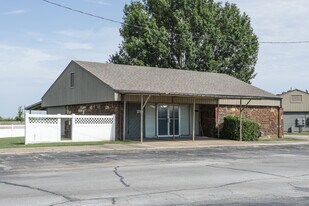 Creek Nation Elderly Housing in Okmulgee, OK - Building Photo