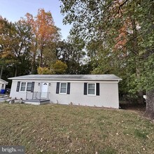 9828 Sylvan Turn in Newburg, MD - Building Photo - Building Photo