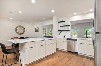 173 7th St in Bonita Springs, FL - Building Photo - Building Photo