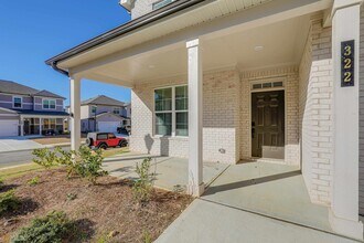 322 Caledonia Ct in Peachtree City, GA - Building Photo - Building Photo