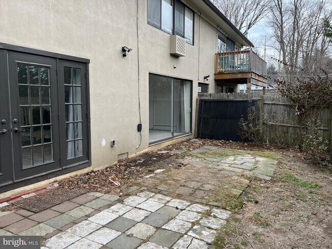 property at 454 Old Lancaster Rd