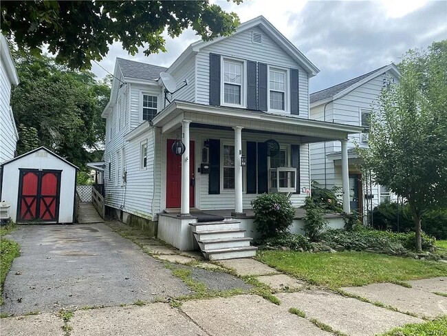 83 Liberty St in Oswego, NY - Foto de edificio - Building Photo