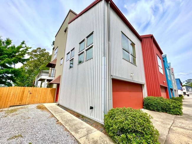 property at 9889 Old Hammond Hwy