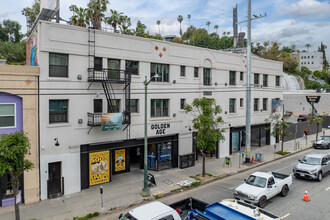 Ansley 3218 Sunset Blvd in Los Angeles, CA - Foto de edificio - Building Photo