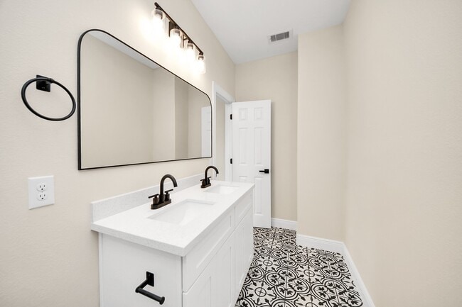 property at 3810 Hiford Dr