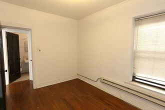 3824 N Fremont St, Unit A07C in Chicago, IL - Building Photo - Building Photo