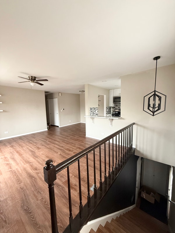 property at 29W535 Winchester Cir S