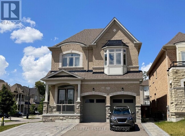 property at 82 Madoc Pl