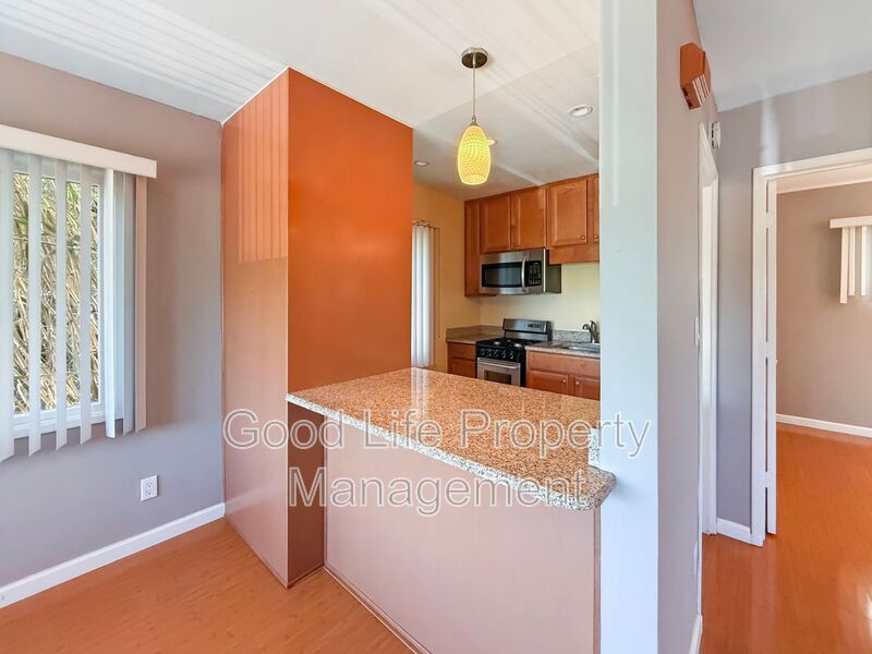 3504 Wilshire Terrace in San Diego, CA - Building Photo