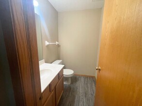 13924 Glendale Trl in Savage, MN - Building Photo - Building Photo
