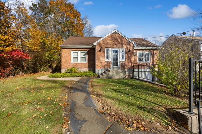 property at 678 Bartholomew Rd