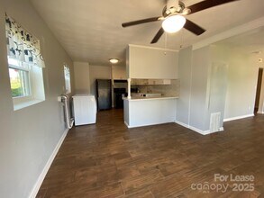 1109 Sunset St in Newton, NC - Building Photo - Building Photo