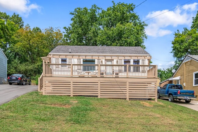 3804 Lookout Dr in Nashville, TN - Building Photo - Building Photo