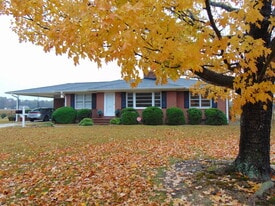 1837 NC Highway 111 S in Goldsboro, NC - Building Photo