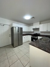 1010-1012-1012 NW 3rd Ave in Fort Lauderdale, FL - Building Photo - Building Photo
