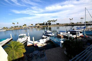 30 Antigua Ct in Coronado, CA - Building Photo