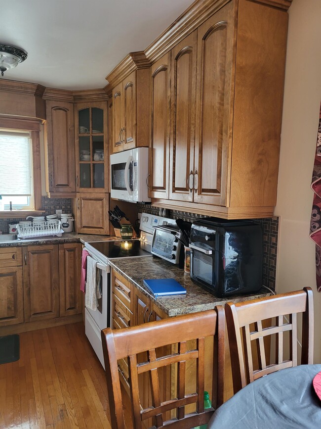575 Appleby St in Bathurst, NB - Building Photo - Building Photo