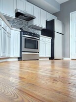 4551 S Michigan Ave, Unit B in Chicago, IL - Building Photo