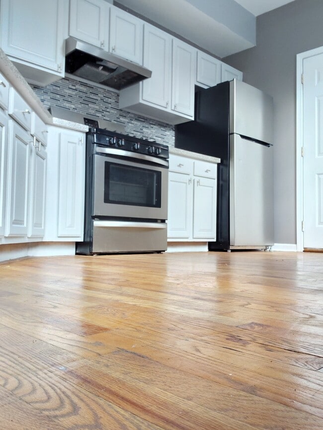 property at 4551 S Michigan Ave