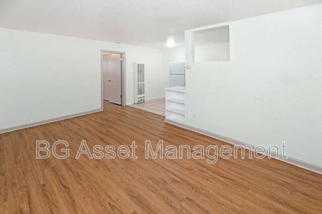 property at 728 Darina Ave