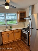 39 Pin Oak Ln in Little Egg Harbor Township, NJ - Building Photo - Building Photo