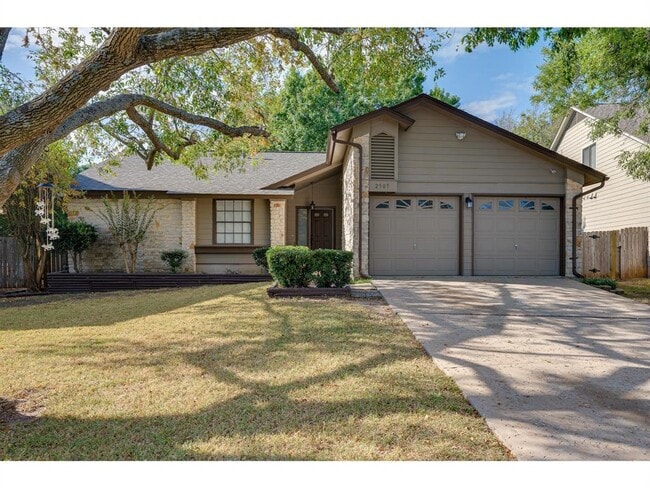 2505 Wood Chase Trail in Austin, TX - Building Photo - Building Photo