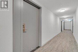 859 The Queensway in Toronto, ON - Building Photo - Building Photo