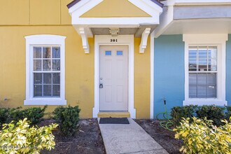 12311 Kensington Lakes Dr in Jacksonville, FL - Building Photo - Building Photo