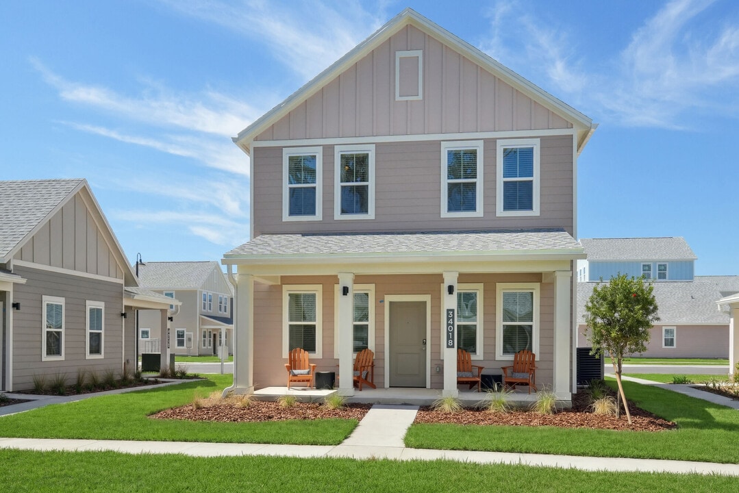 Hamlet at Avalon Park in Wesley Chapel, FL - Building Photo