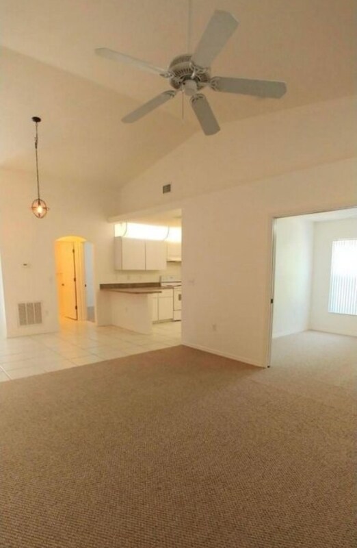 4037 Jason Rd in Spring Hill, FL - Building Photo - Building Photo