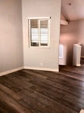 4709 River Ave in Newport Beach, CA - Building Photo - Building Photo