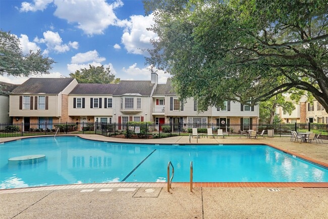 property at 13374 Trail Hollow Dr