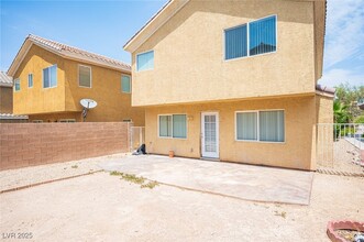 211 Wicked Wedge Way in Las Vegas, NV - Building Photo - Building Photo
